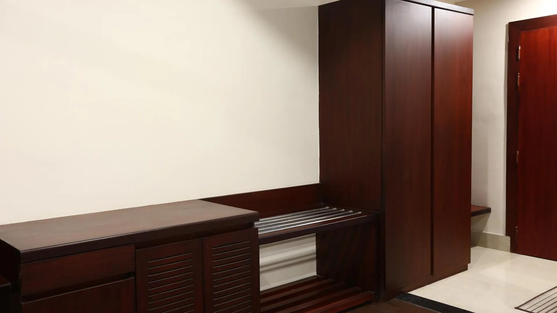 Hotel Luxury Stay Delhi Airport New Delhi